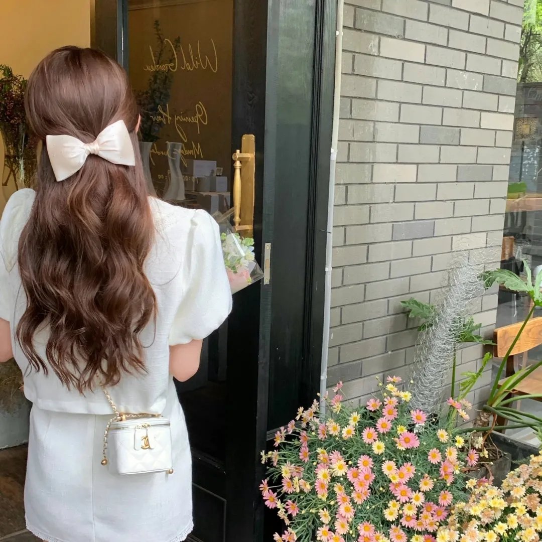 拜托爹地，咱家真不普通七岁闺女竟是我的顶头上司